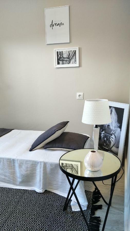 Musu Apartment Естеля Екстериор снимка